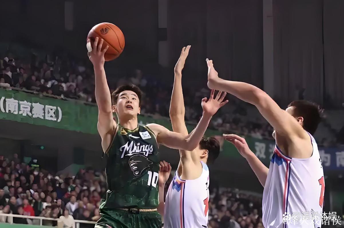 CBA-郭昊文23+6+8难救主 辽宁击败南京 CBA-郭昊文23+6+8难救主 辽宁击败南京