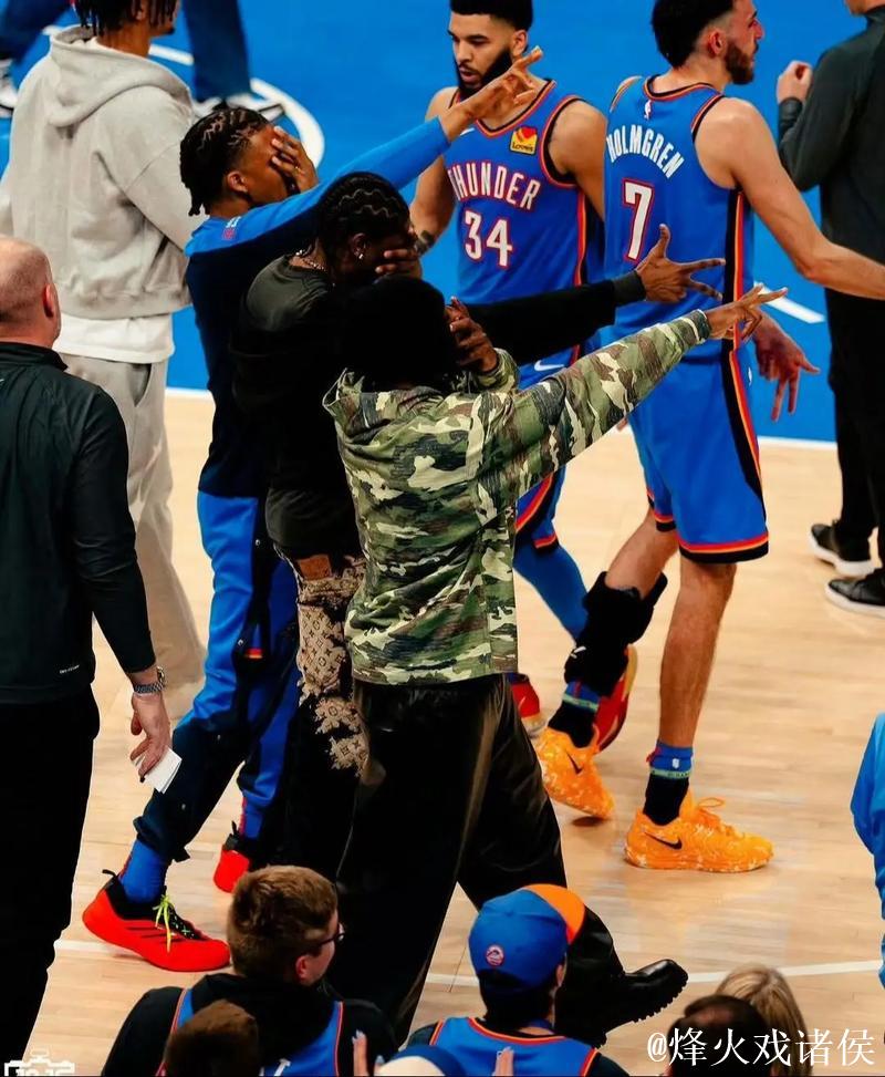 雷霆117-116逆转险胜灰熊 杰伦-威廉姆斯26+5+10